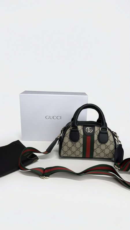 بيج اطار اسود